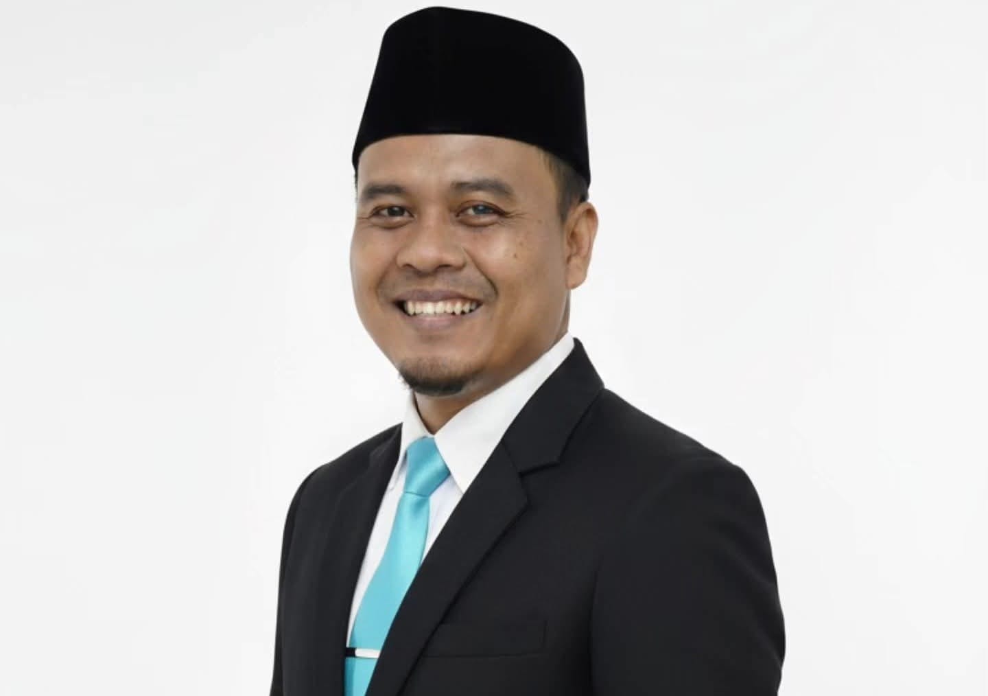 Ketika Emas Menghalangi yang Halal